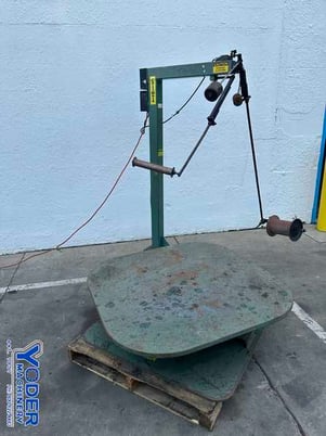 6000 lb. CoilMate #CM6048, pallet decoiler, 48" outside dimension, 48" platform, 3/4 HP, 0-23 RPM, 1996 - Image 1