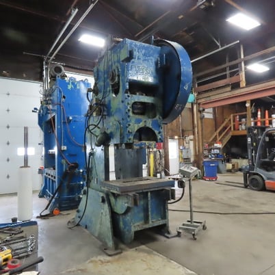 105 Ton, Verson #7-1/2, OBI mechanical punch press, 8" stroke, 18" Shut Height, 230/460 V. 3 Ph - Image 1