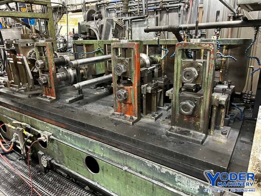 28 Stand, Yoder #M3, rafted rollformer, 3" spindle diameter, 18" roll space, equal geared, 1995 - Image 5
