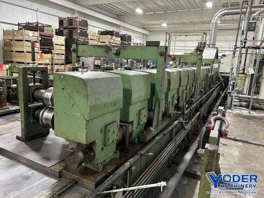 28 Stand, Yoder #M3, rafted rollformer, 3" spindle diameter, 18" roll space, equal geared, 1995 - Image 6