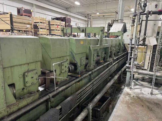 28 Stand, Yoder #M3, rafted rollformer, 3" spindle diameter, 18" roll space, equal geared, 1995 - Image 10