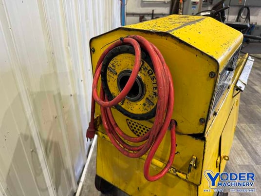 1/4" - 2" Oster #655, bolt & pipe threader, 1/8"-2" pipe capacity, front & rear chucks, 1/2 HP - Image 7