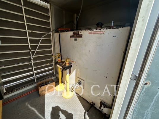 1000 KW Caterpillar APS1000, Mobile Generator Set, Diesel, 1800 RPM, 480V, 4648 hours, 2006 - Image 5