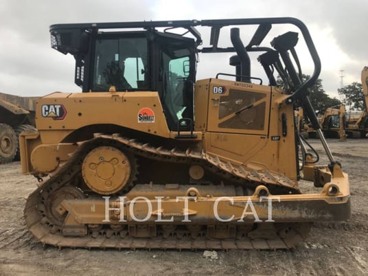 Caterpillar D6 LGP, Crawler Dozer, 3235 hours, S/N: KMT00346, 2019 - Image 1