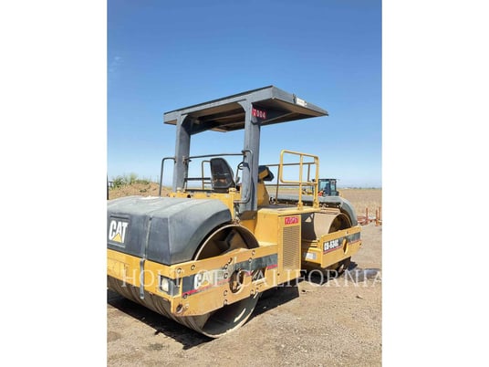 Caterpillar CB-634C, Twin Drum Roller, 5214 hours, S/N: 3BR00452, 2000 - Image 3