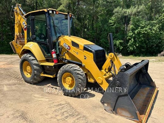 Cat 420XE, Backhoe Loader, 812 hours, S/N: H9X01456, 2022 - Image 2