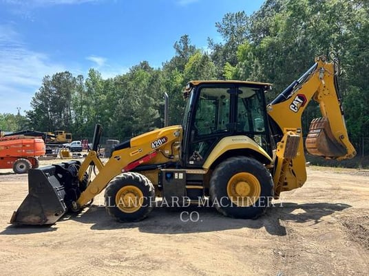 Cat 420XE, Backhoe Loader, 812 hours, S/N: H9X01456, 2022 - Image 5