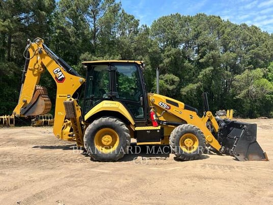 Cat 420XE, Backhoe Loader, 812 hours, S/N: H9X01456, 2022 - Image 6