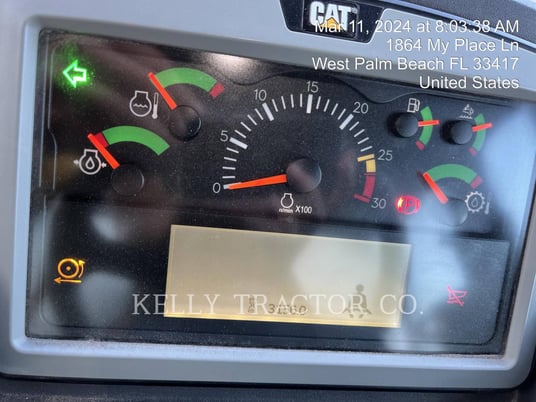 Caterpillar 725, Articulated Truck, 1934 hours, S/N: 3T900280, 2021 - Image 5