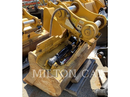 Caterpillar B LINKAGE 60" TILT BUCKET, Bucket, S/N: MYC01367, 2022 - Image 4