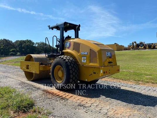 Caterpillar CS54B, Vibratory Single Drum Smooth, 44 hours, S/N: CS501309, 2022 - Image 4