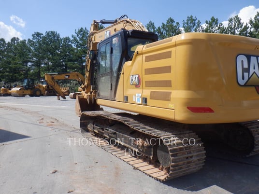 Caterpillar 323, Crawler Excavator, 692 hours, S/N: NDL10950, 2022 - Image 5