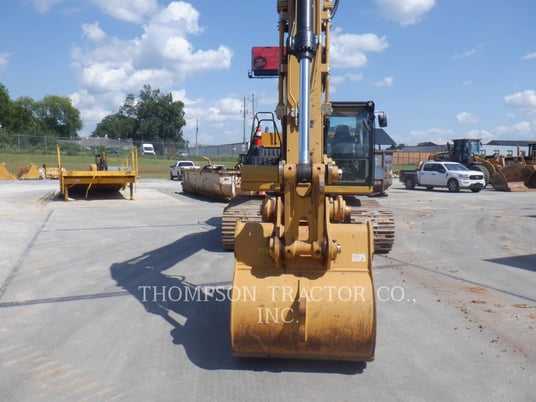 Caterpillar 323, Crawler Excavator, 692 hours, S/N: NDL10950, 2022 - Image 8