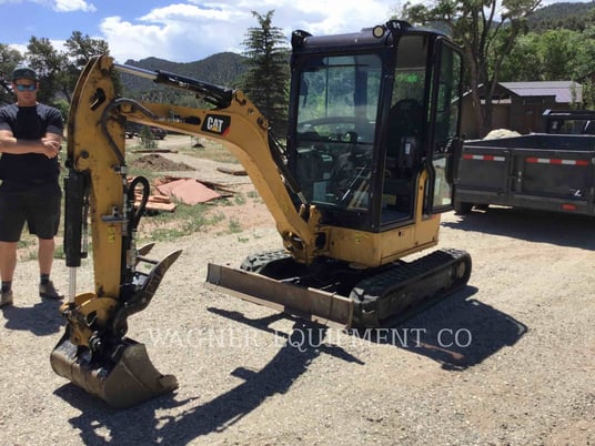 Caterpillar 302 THB, Crawler Excavator, 1702 hours, S/N: RHM00707, 2019 - Image 1