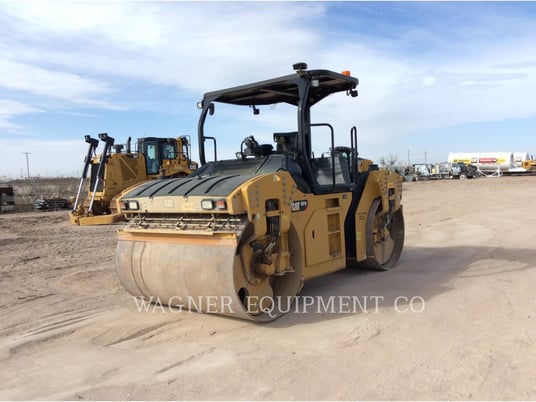 Caterpillar CB16, Compactor, 766 hours, S/N: HP500150, 2021 - Image 3