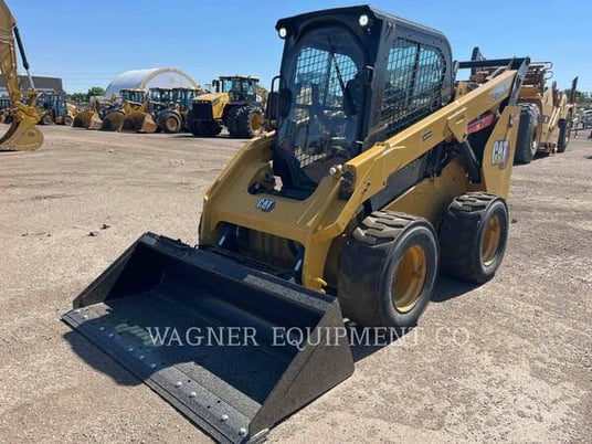Cat 272D3, Skid Steer Loader, 66 hours, S/N: TY300193, 2023 - Image 1