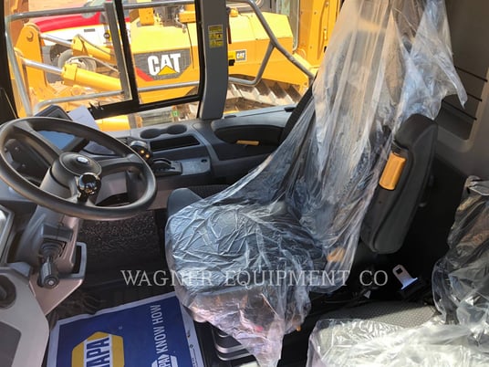 Caterpillar 745, Articulated Truck, 7188 hours, S/N: 3T601907, 2019 - Image 7