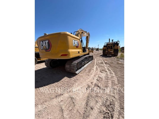 Caterpillar 330, Crawler Excavator, 1397 hours, S/N: WCH30201, 2022 - Image 3