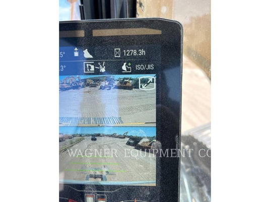 Caterpillar 330, Crawler Excavator, 1397 hours, S/N: WCH30201, 2022 - Image 5