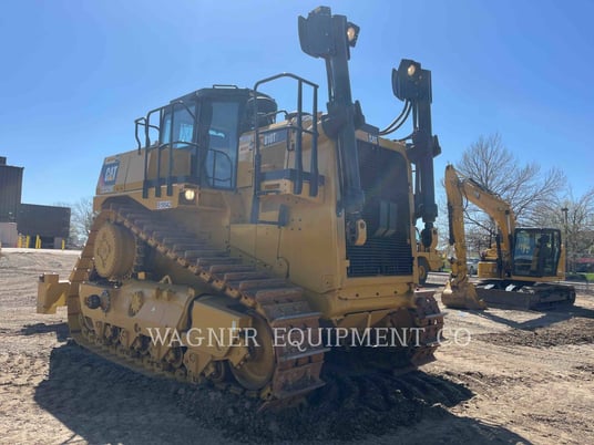 Caterpillar D10T2, Crawler Dozer, 592 hours, S/N: JJW00670, 2023 - Image 2