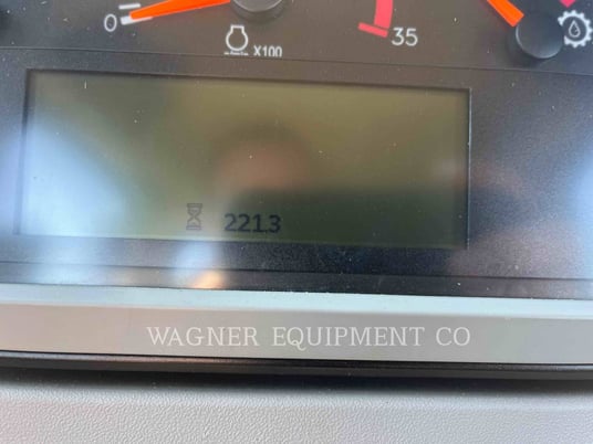 Caterpillar D10T2, Crawler Dozer, 592 hours, S/N: JJW00670, 2023 - Image 5