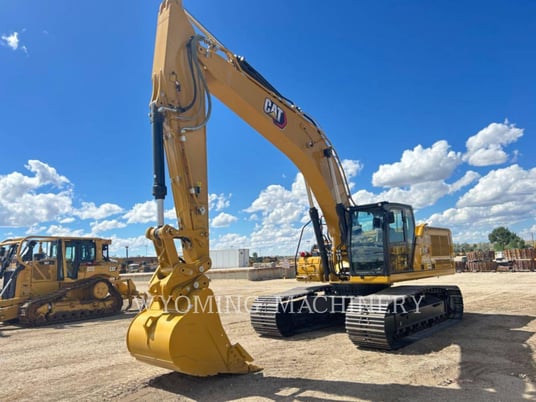 Caterpillar 340, Crawler Dozer, 332 hours, S/N: EFH10289, 2023 - Image 1