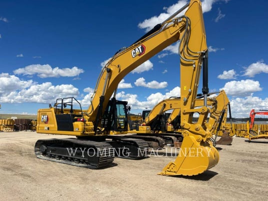 Caterpillar 340, Crawler Dozer, 332 hours, S/N: EFH10289, 2023 - Image 2