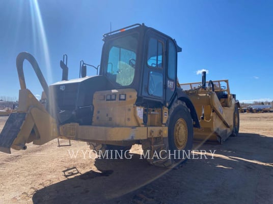 Caterpillar 627K, Wheel Tractor Scraper, 1962 hours, S/N: WTC00592, 2023 - Image 1