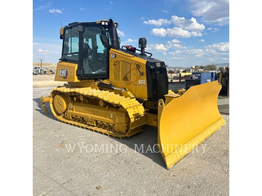 Caterpillar D4 VP, Crawler Dozer, 46 hours, S/N: KWM10362, 2024 - Image 2