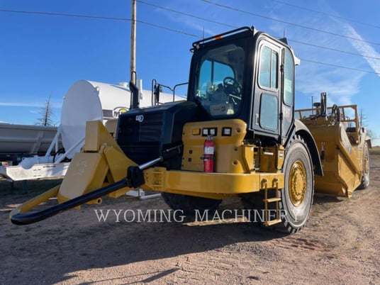 Caterpillar 627K, Wheel Tractor Scraper, 804 hours, S/N: WTC00628, 2023 - Image 1