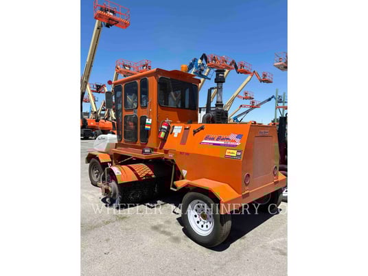Broce Broom BROOM 4, Road Broom, 132 hours, S/N: 414135, 2024 - Image 2