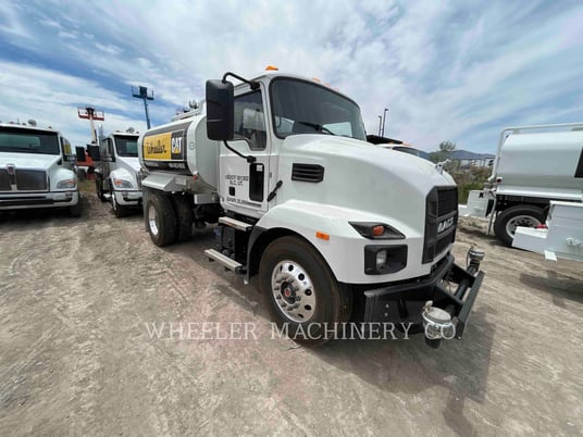 Mack WT2000 A, Water Truck, 103 hours, S/N: 1M2MDBAA7RS013589, 2024 - Image 2