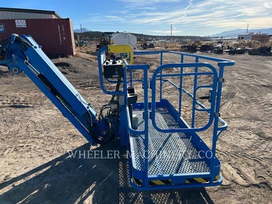 Genie Industries S45XC, Articulated Boom Lift, 262 hours, S/N: S45XCH-3855, 2023 - Image 2