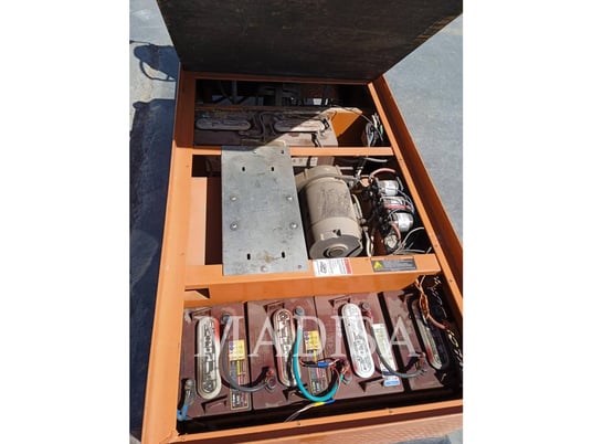 Polaris C-432, Forklift, 1039 hours, S/N: 210436, 2018 - Image 7