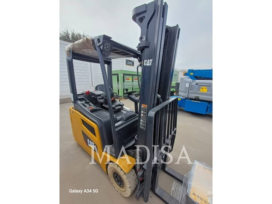 Caterpillar Lift Trucks 2ET3000, Forklift, 10622 hours, S/N: FN557951, 2017 - Image 2