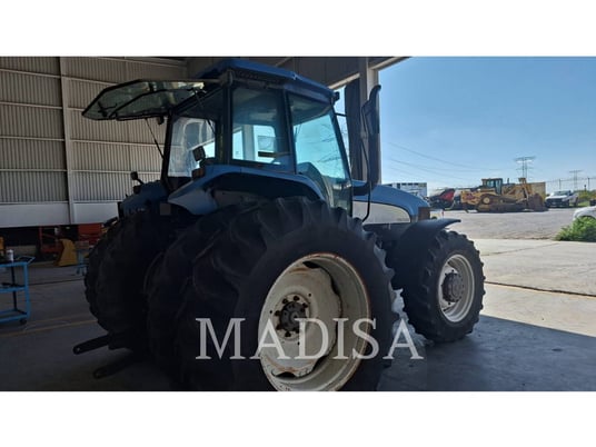 New Holland Ltd TM7030, Tractor, 6423 hours, S/N: ZBCC796416053087, 2011 - Image 3