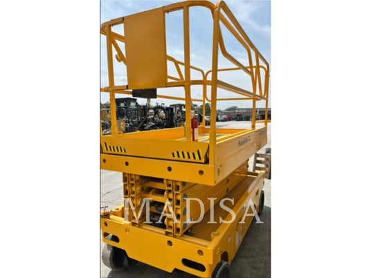 Haulotte COMPACT 12, Lift Scissor, 200 hours, S/N: 2113116, 2022 - Image 3