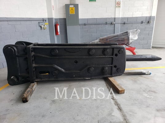 Caterpillar Work Tools (Serialized) B35, Hammer, S/N: MXE00195, - Image 2