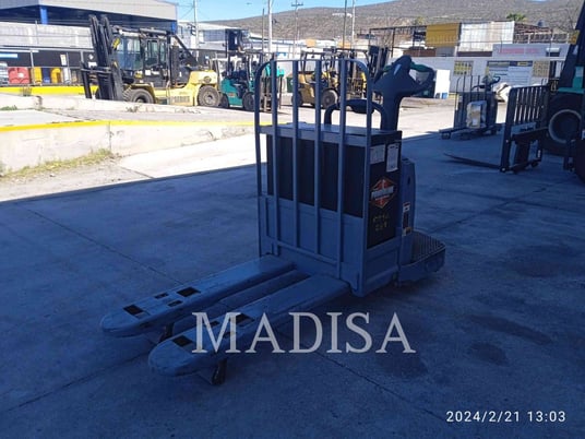 Caterpillar Lift Trucks ECR327, Forklift, 1443 hours, S/N: 82803457, 2019 - Image 1