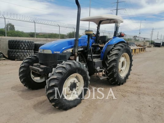 New Holland Ltd TB120, Tractor, 5321 hours, S/N: B86856M, 2007 - Image 1