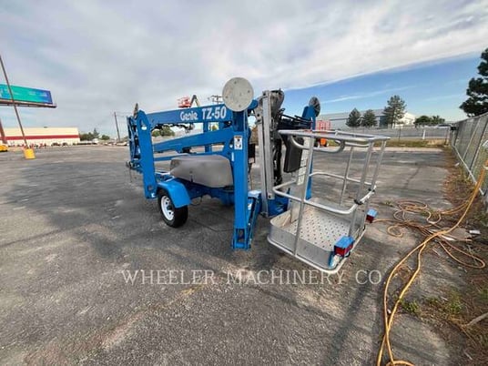 Genie Industries TZ50, Articulated Boom Lift, 100 hours, S/N: TZ50F-5169, 2022 - Image 2