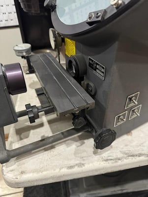 Microvu #500HP, comparator, 117 Volts, 3 Amps, 50-60 CPS, S/N 24740 - Image 7