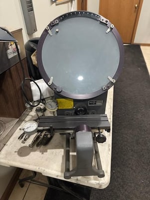 Microvu #500HP, comparator, 117 Volts, 3 Amps, 50-60 CPS, S/N 24740 - Image 10