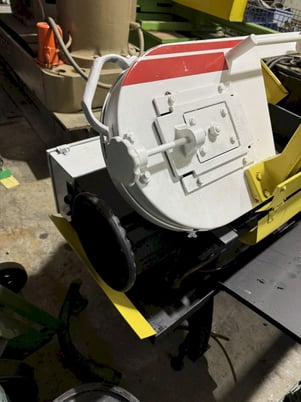 10" x 16" Wellsaw #1000, horizontal metal cutting bandsaw, 1HP, 11' 6" x 1" x .035" blade, S/N 5512,1985 - Image 8