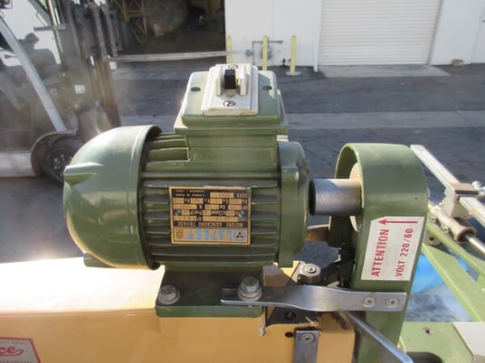 Ovic Super Lince Shoemaking / pattern grading machine - Image 8