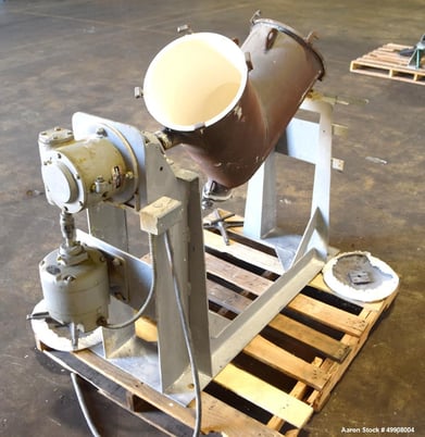 1 cu.ft. Patterson, Carbon Steel twin shell dry blender, 300 lbs./cu.ft., (2) 10" diameter charge ports, 3/4 - Image 3