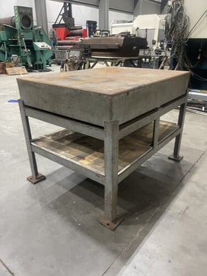 3' x 4' x 8" thick, Metal table - Image 3