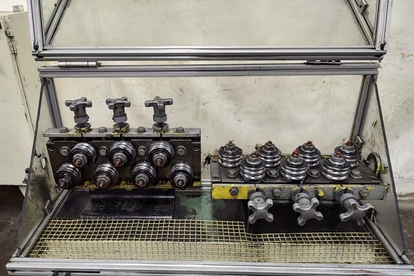 1-1/4" Bertollette #415, tube straightener and cut-off, push button pedestal ctrl, hyd power unit - Image 4