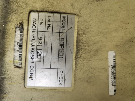 Nachi ROP501 Teach pendant, advanced control algorithms & programming capabilities - Image 3