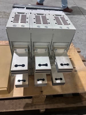2000 Amps, ABB, SACE Ema X2, 600 Volts breaker fixed, new (4X) - Image 3